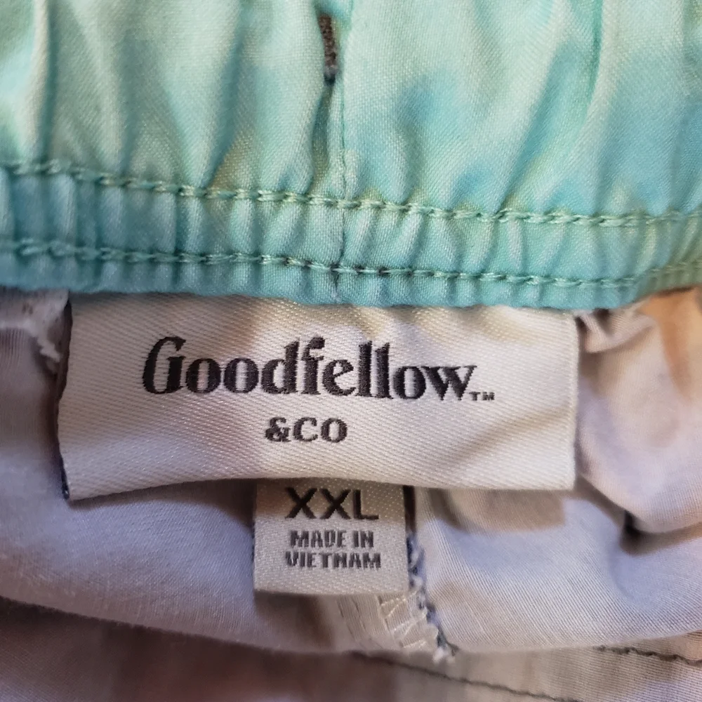 Men's Goodfellow & Co swim trunks..size XXL.. - Picture 4 of 5